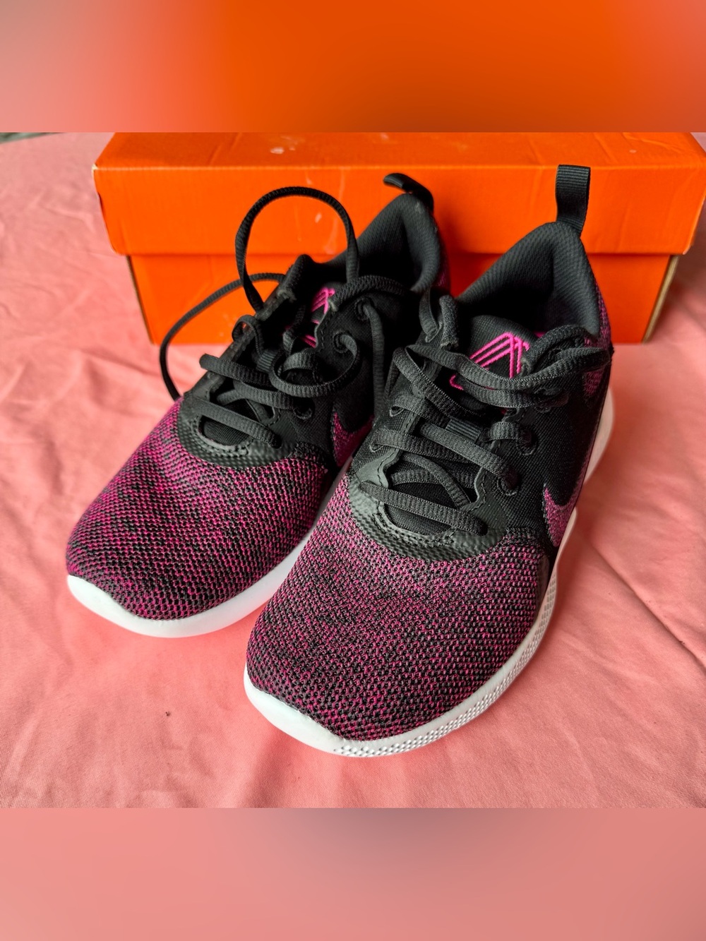 ✨Nike | Flex Experience Run 10 Size 5.5✨